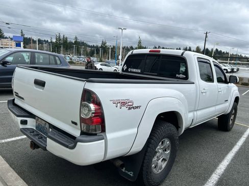 Used 2013 Toyota Tacoma 4x4 Double Cab w/ TRD Sport Pkg image 6