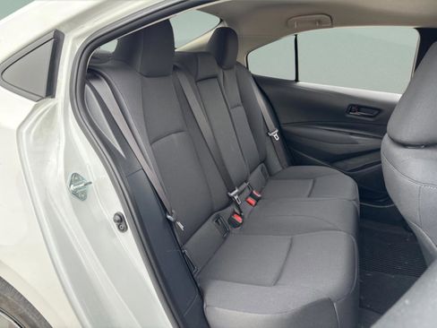 Certified 2024 Toyota Corolla LE image 32