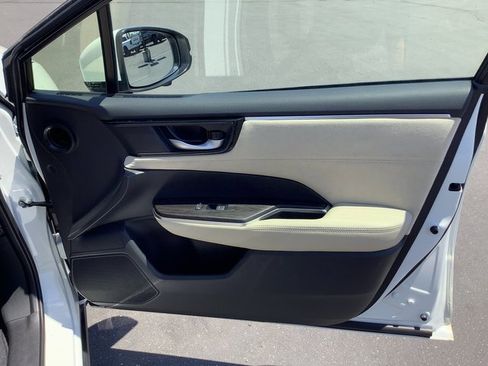 Used 2018 Honda Clarity Touring image 39
