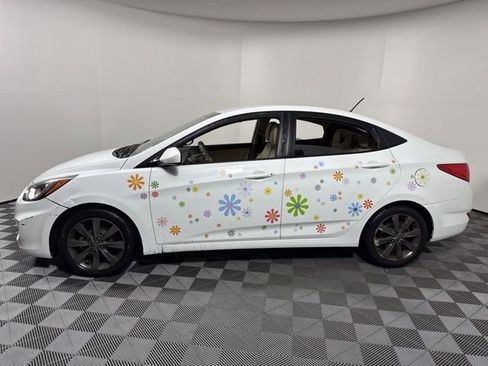 Used 2012 Hyundai Accent GLS w/ Premium Pkg 3 image 11