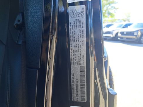 Used 2021 Jeep Wrangler Unlimited Sahara image 32