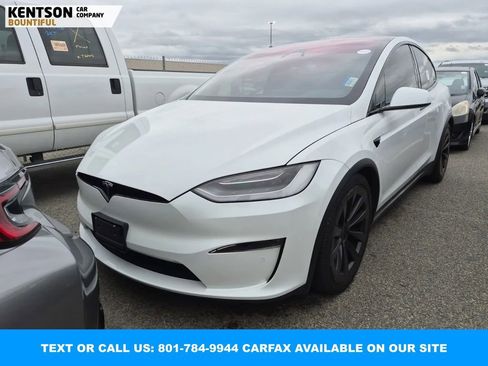 Used 2023 Tesla Model X image 1