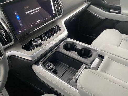 New 2026 Ford Expedition Max Platinum w/ Driver's Package image 23