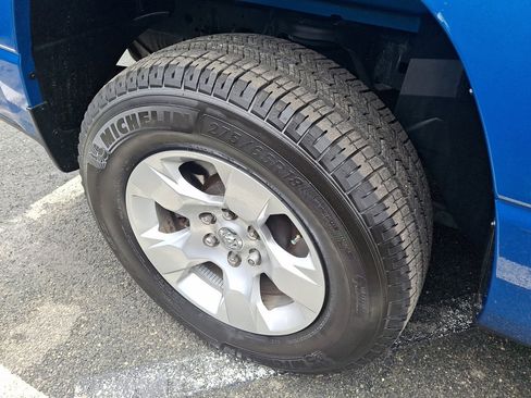 Used 2020 RAM 1500 Big Horn image 10