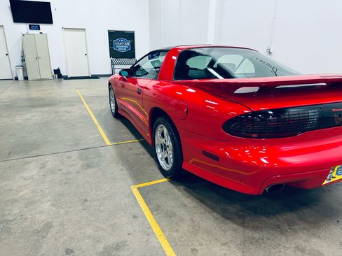 Used 1997 Pontiac Firebird Trans Am image 22