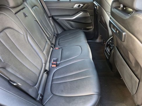 Certified 2022 BMW X5 xDrive40i w/ Premium Package AWD/4WD image 22