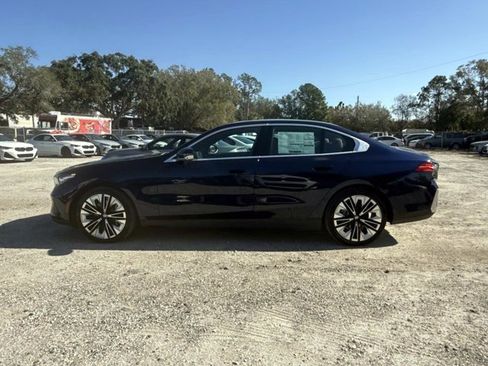 New 2026 BMW 530i w/ Premium Package image 6