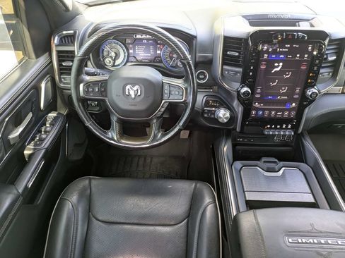 Used 2019 RAM 1500 Limited AWD/4WD image 16