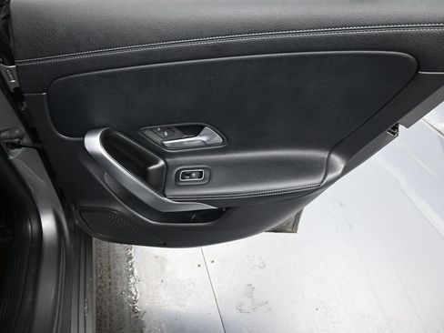 Used 2025 Mercedes-Benz CLA 250 4MATIC image 15