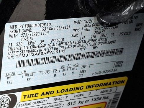 Certified 2024 Ford Expedition Limited image 28