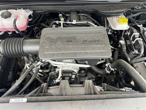 New 2025 RAM 1500 Big Horn image 10