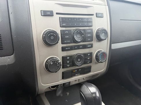 Used 2012 Ford Escape XLT AWD/4WD image 15