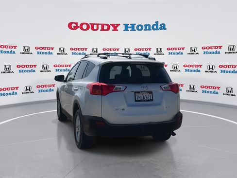 Used 2014 Toyota RAV4 XLE FWD image 7