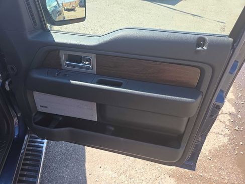 Used 2014 Ford F150 Lariat w/ Equipment Group 502A Luxury image 20