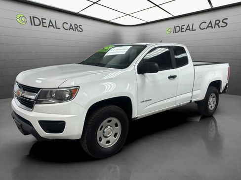 Used 2019 Chevrolet Colorado W/T w/ WT Convenience Package RWD image 1