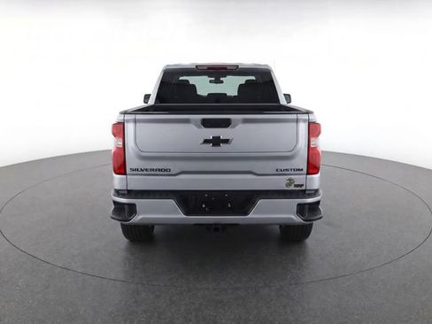 Used 2021 Chevrolet Silverado 1500 Custom RWD image 6