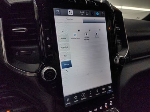 Used 2024 RAM 2500 Laramie w/ Night Edition image 59