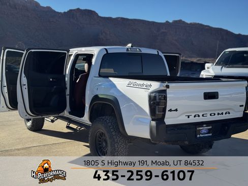 Used 2023 Toyota Tacoma TRD Off-Road image 39