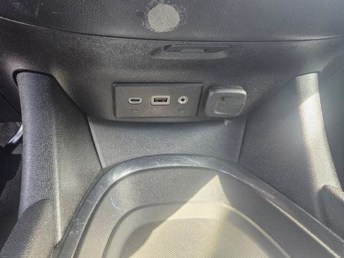 Used 2024 Chevrolet Malibu LT FWD image 48