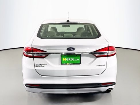 Used 2018 Ford Fusion S FWD image 8