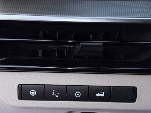 Used 2025 Nissan Murano Platinum w/ Cargo Package AWD/4WD image 16