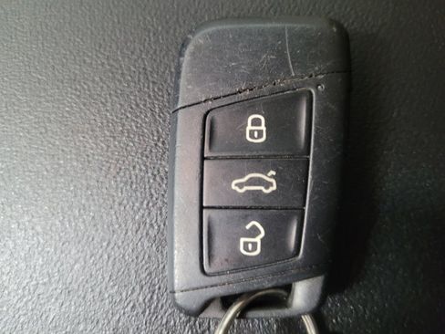 Used 2019 Volkswagen Jetta SE image 32