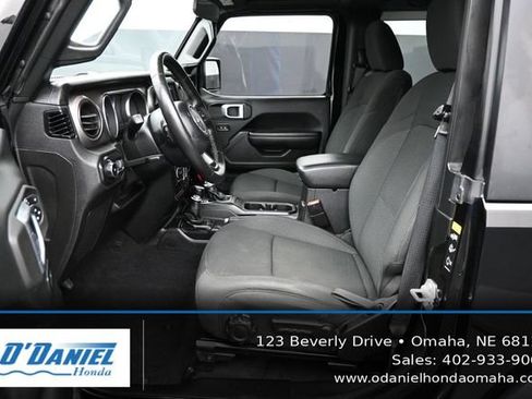 Used 2021 Jeep Wrangler Sport AWD/4WD image 25