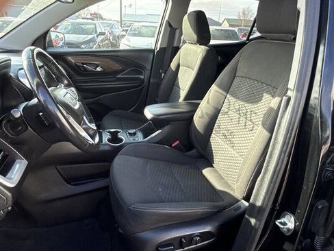 Used 2018 GMC Terrain SLE w/ Driver Convenience Package FWD image 19