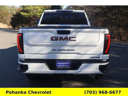 Used 2024 GMC Sierra 3500 AT4 w/ AT4 Premium Plus Package image 6