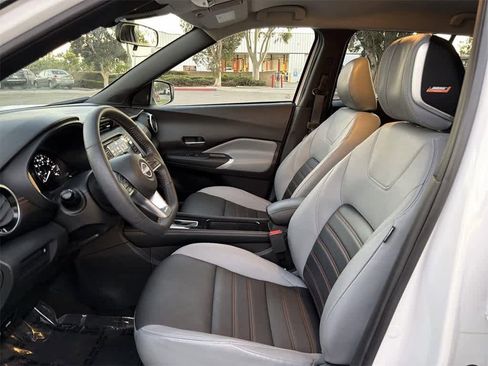 Used 2023 Nissan Kicks SR w/ SR Premium Package image 24