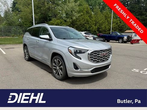 Used 2020 GMC Terrain Denali AWD/4WD image 1