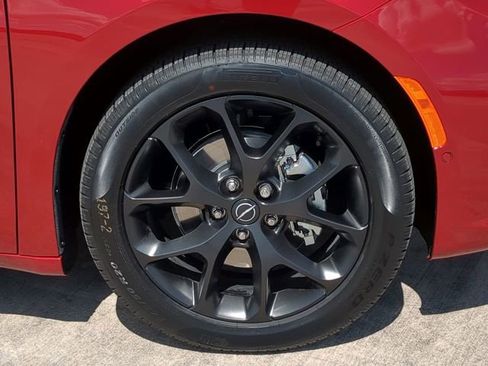 New 2026 Chrysler Pacifica Limited w/ S Appearance Package FWD image 11