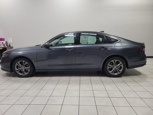 Used 2024 Honda Accord EX image 9