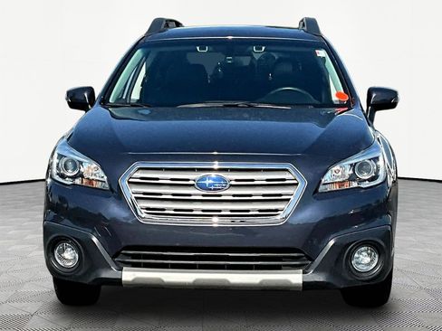 Used 2017 Subaru Outback 2.5i Limited AWD/4WD image 2