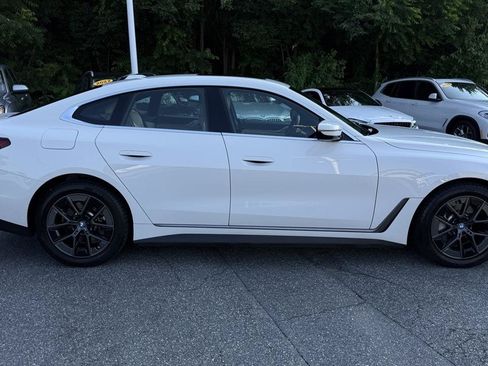 Used 2023 BMW i4 eDrive35 w/ Premium Package RWD image 18