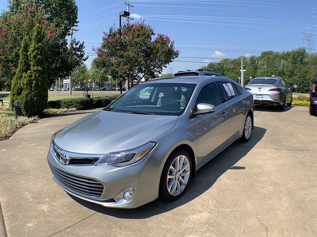 Used 2015 Toyota Avalon Limited FWD image 1