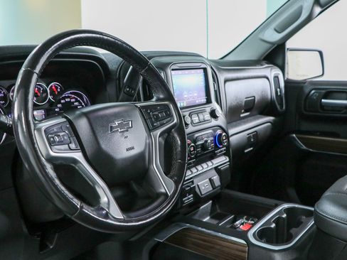 Used 2021 Chevrolet Silverado 1500 LT Trail Boss w/ Bed Protection Package AWD/4WD image 24