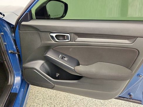 Used 2025 Honda Civic Sport image 24