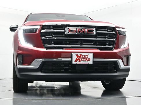 New 2026 GMC Acadia Elevation w/ Elevation Premium Package AWD/4WD image 30