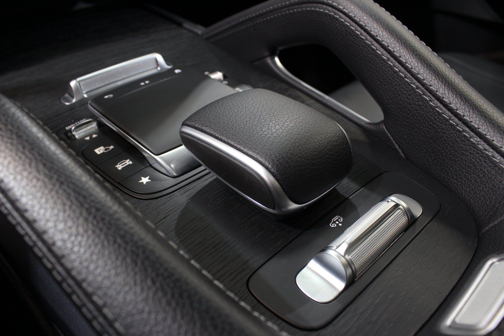 Used 2023 Mercedes-Benz GLS 450 4MATIC image 78