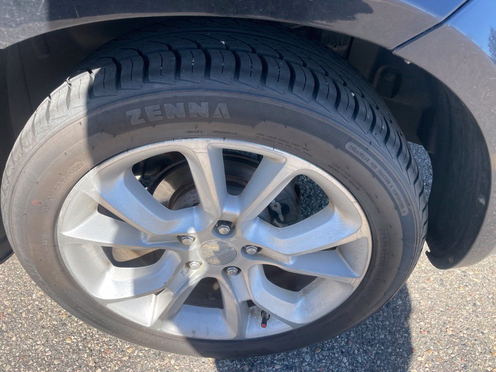 Used 2013 Dodge Avenger R/T FWD image 6