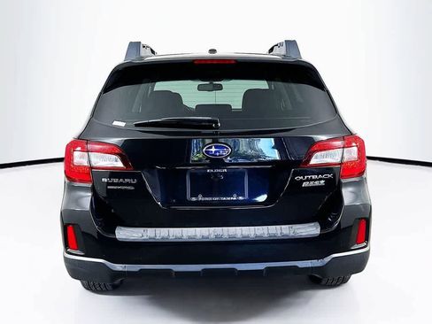 Used 2015 Subaru Outback 2.5i Limited image 5