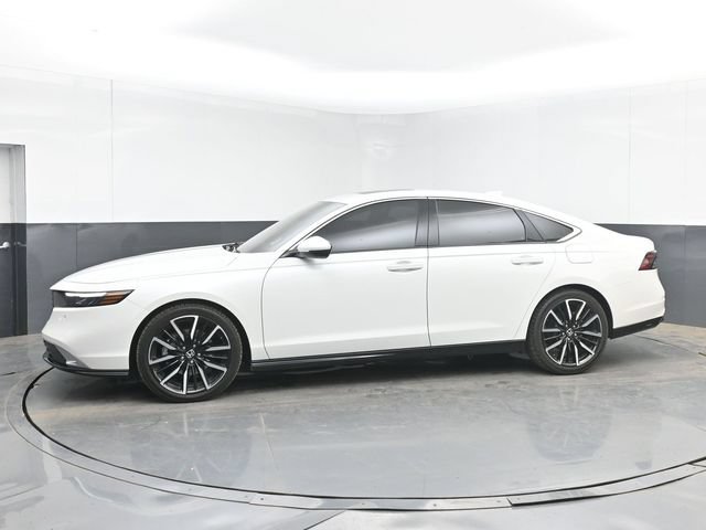 Used 2024 Honda Accord Touring image 11