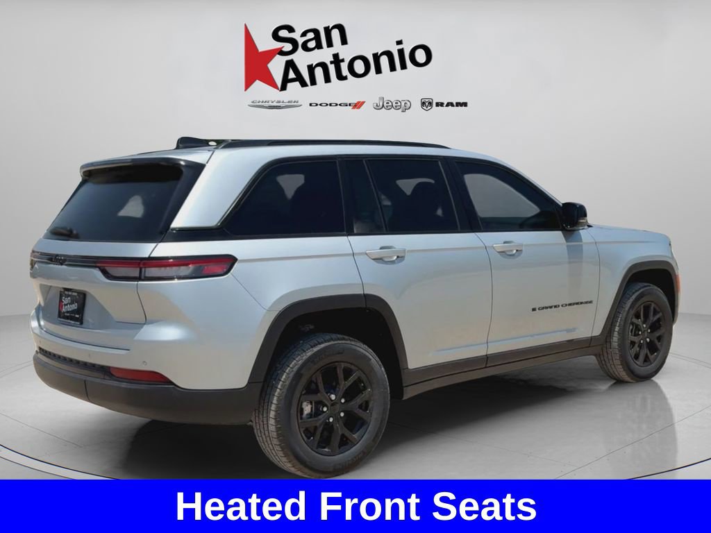 New 2025 Jeep Grand Cherokee Altitude RWD image 15