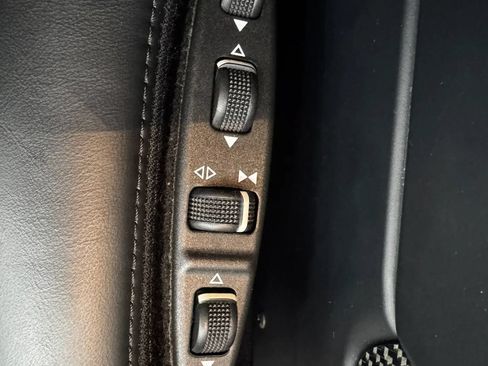 Used 2017 Mercedes-Benz G 63 AMG 4MATIC image 18