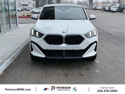 New 2026 BMW X2 xDrive28i w/ Technology Package AWD/4WD image 3