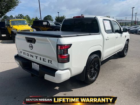 Used 2026 Nissan Frontier SV w/ SV Convenience Package RWD image 8