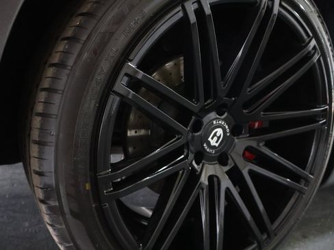 Used 2011 Maserati GranTurismo S image 27