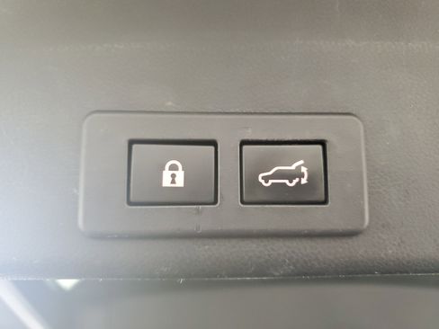 Used 2020 Subaru Ascent Premium w/ Sport Package image 36