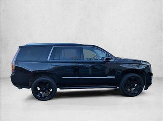 Used 2020 Cadillac Escalade Premium Luxury video 4